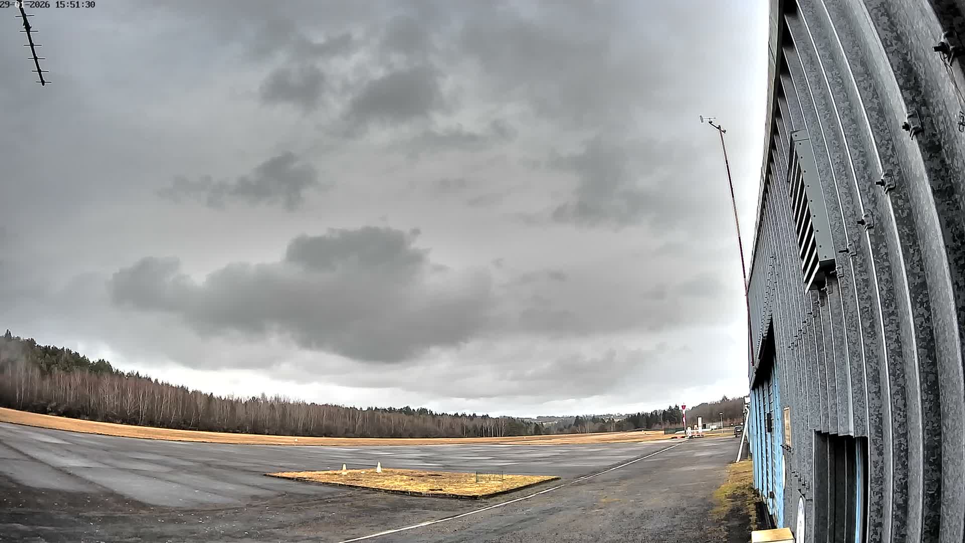 Aéroport Egletons Airport Live Cam  - Ussel, Correze, Nouvelle-Aquitaine, France