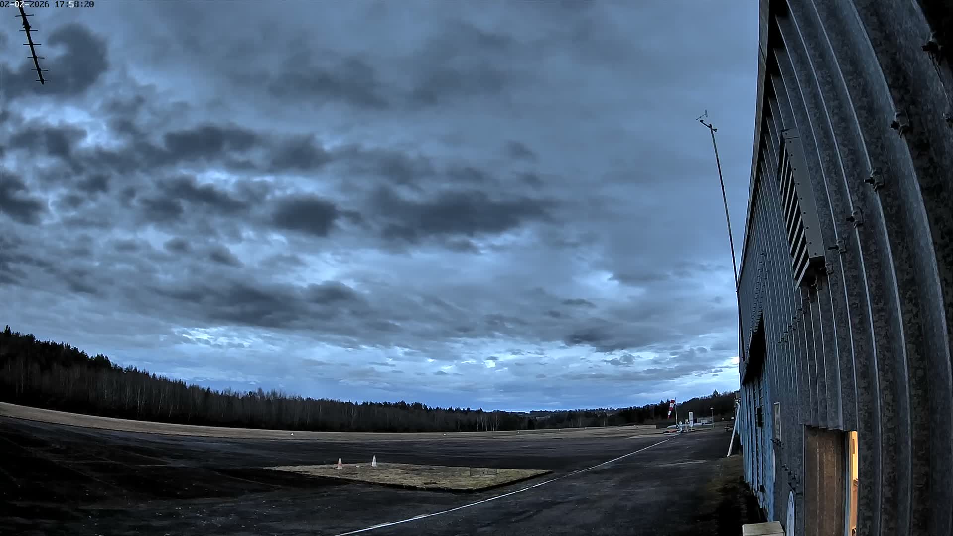 Aéroport Egletons Airport Live Cam  - Ussel, Correze, Nouvelle-Aquitaine, France