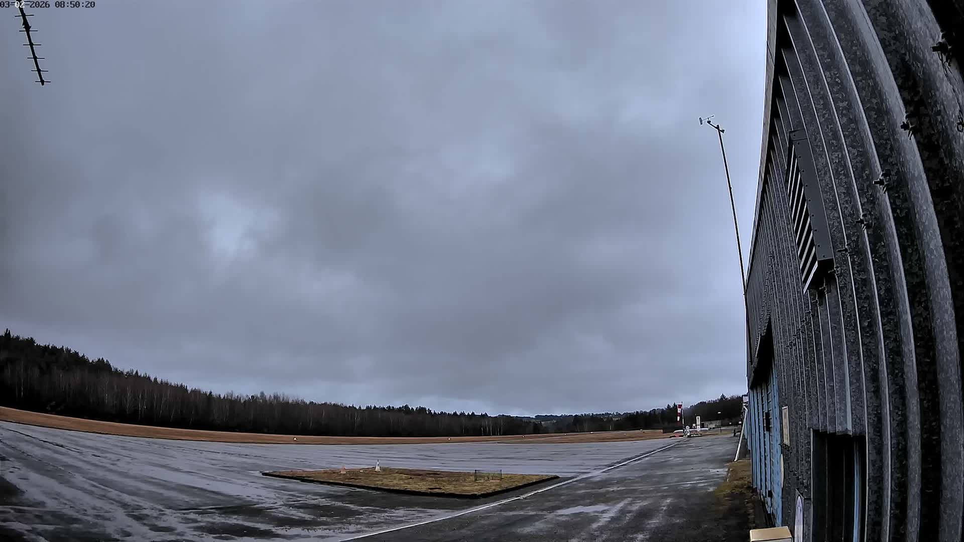 Aéroport Egletons Airport Live Cam  - Ussel, Correze, Nouvelle-Aquitaine, France