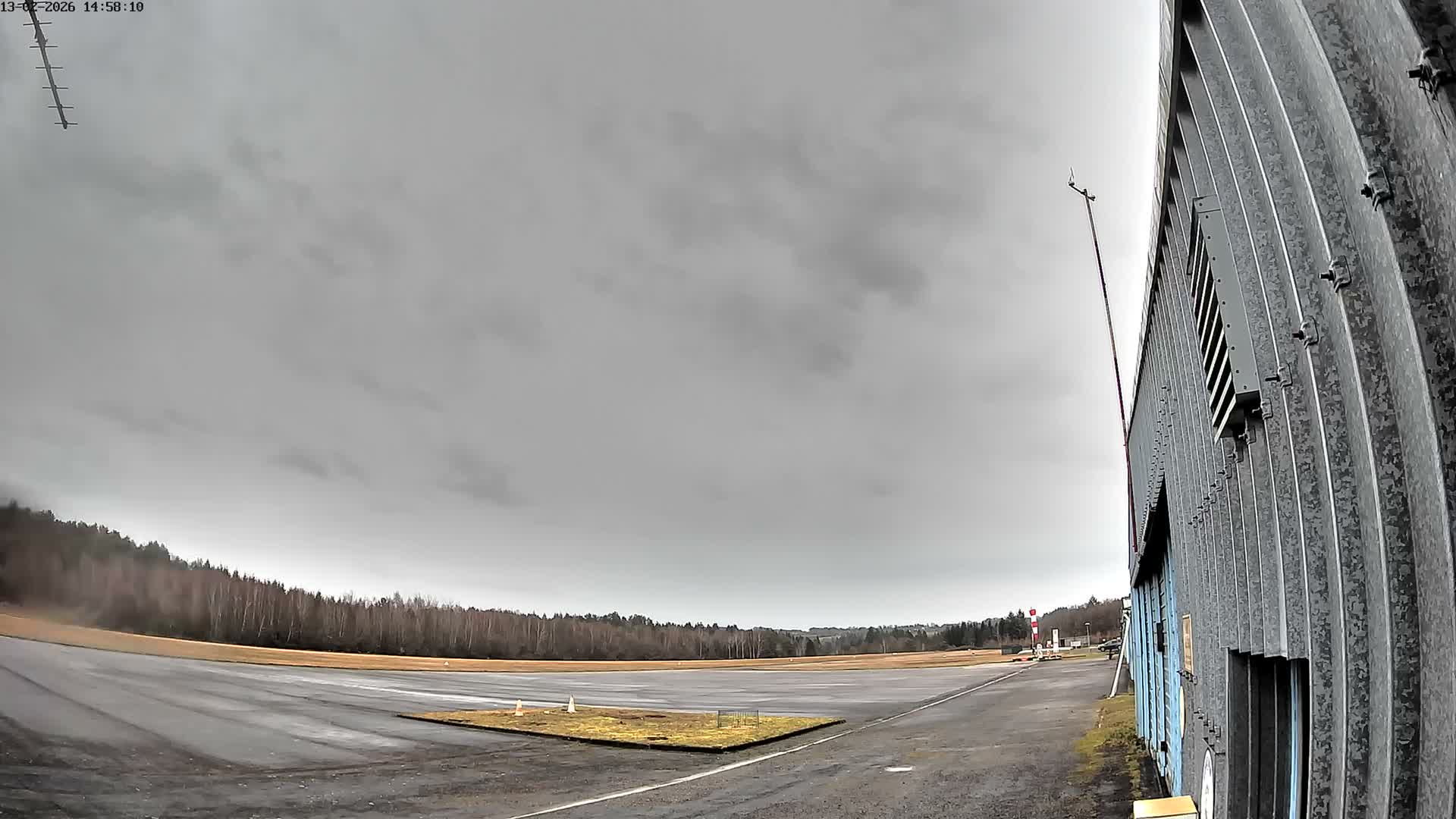 Aéroport Egletons Airport Live Cam  - Ussel, Correze, Nouvelle-Aquitaine, France