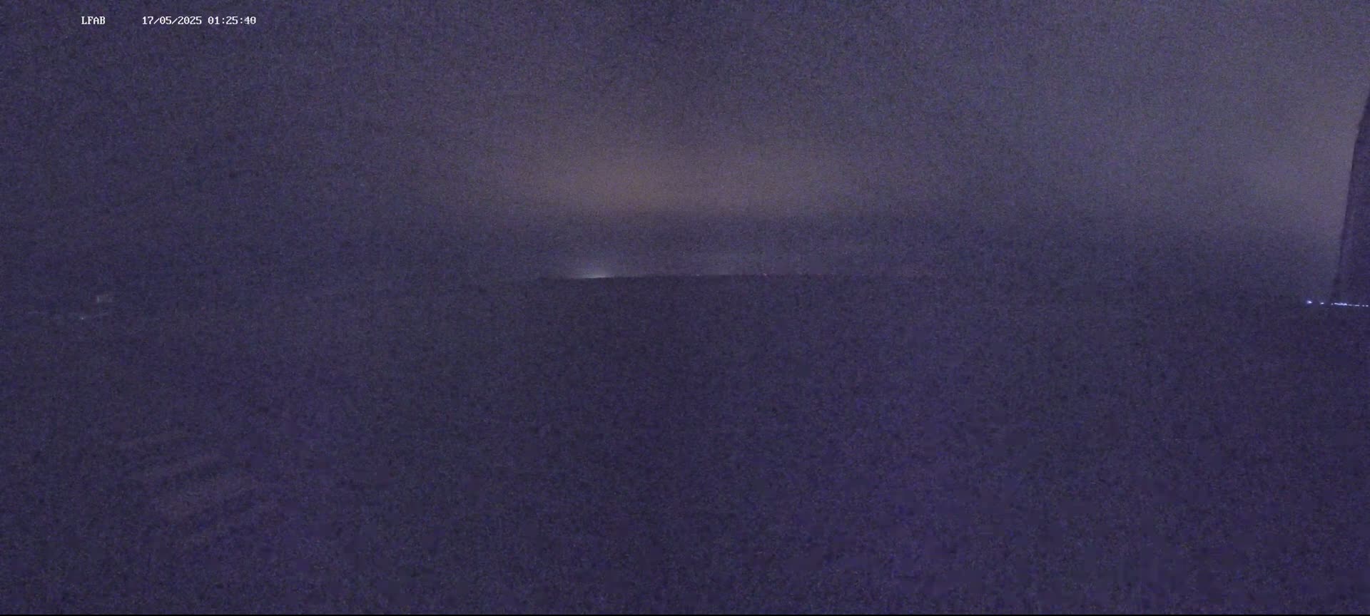  Dieppe Saint Aubin Airport  Live Cam DPE/LFAB - Dieppe, Seine-Maritime, Normandie, France