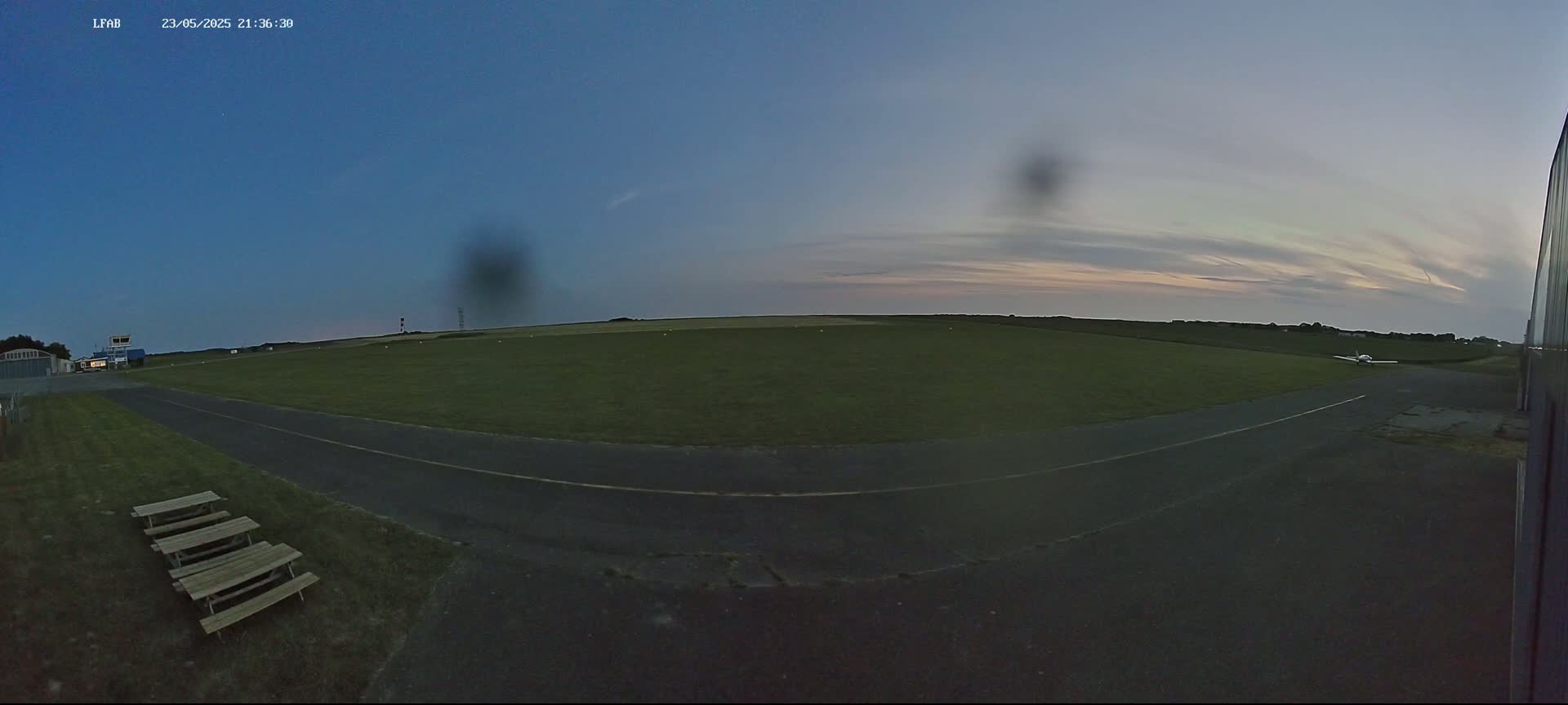  Dieppe Saint Aubin Airport  Live Cam DPE/LFAB - Dieppe, Seine-Maritime, Normandie, France