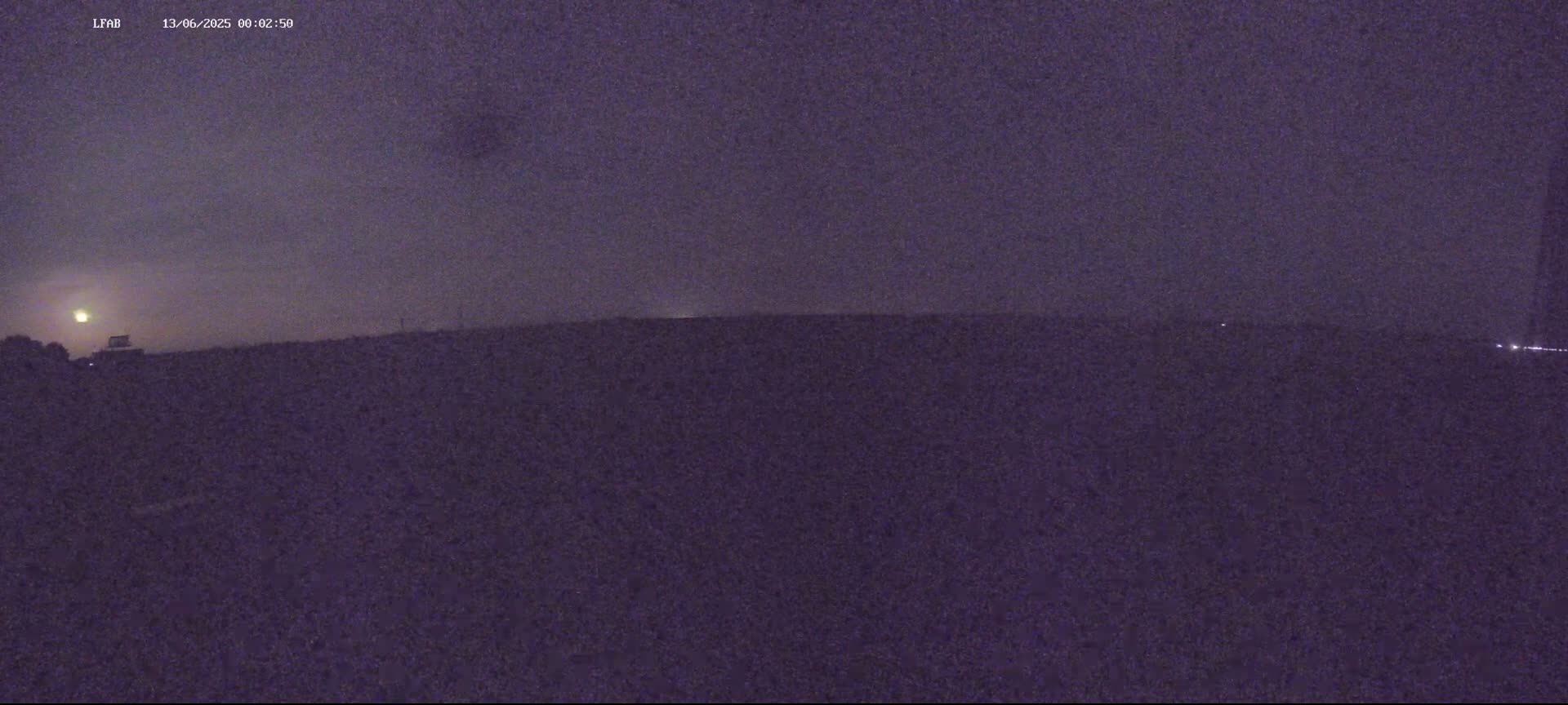  Dieppe Saint Aubin Airport  Live Cam DPE/LFAB - Dieppe, Seine-Maritime, Normandie, France