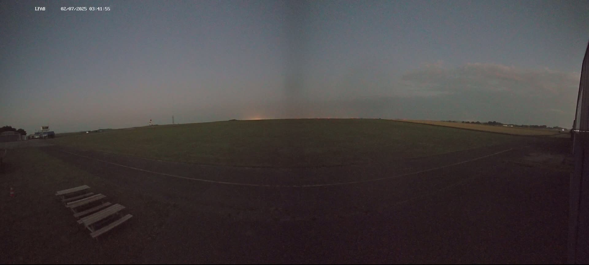 Dieppe Saint Aubin Airport  Live Cam DPE/LFAB - Dieppe, Seine-Maritime, Normandie, France