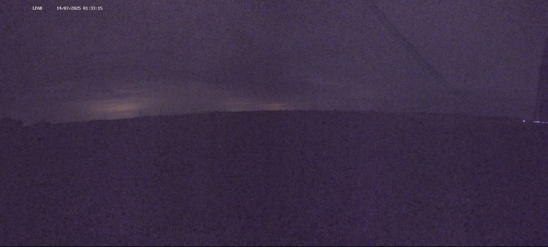 Dieppe Saint Aubin Airport  Live Cam DPE/LFAB - Dieppe, Seine-Maritime, Normandie, France