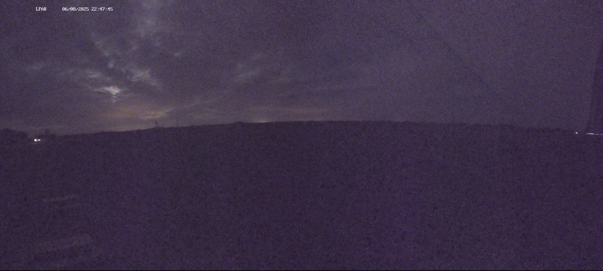 Dieppe Saint Aubin Airport  Live Cam DPE/LFAB - Dieppe, Seine-Maritime, Normandie, France