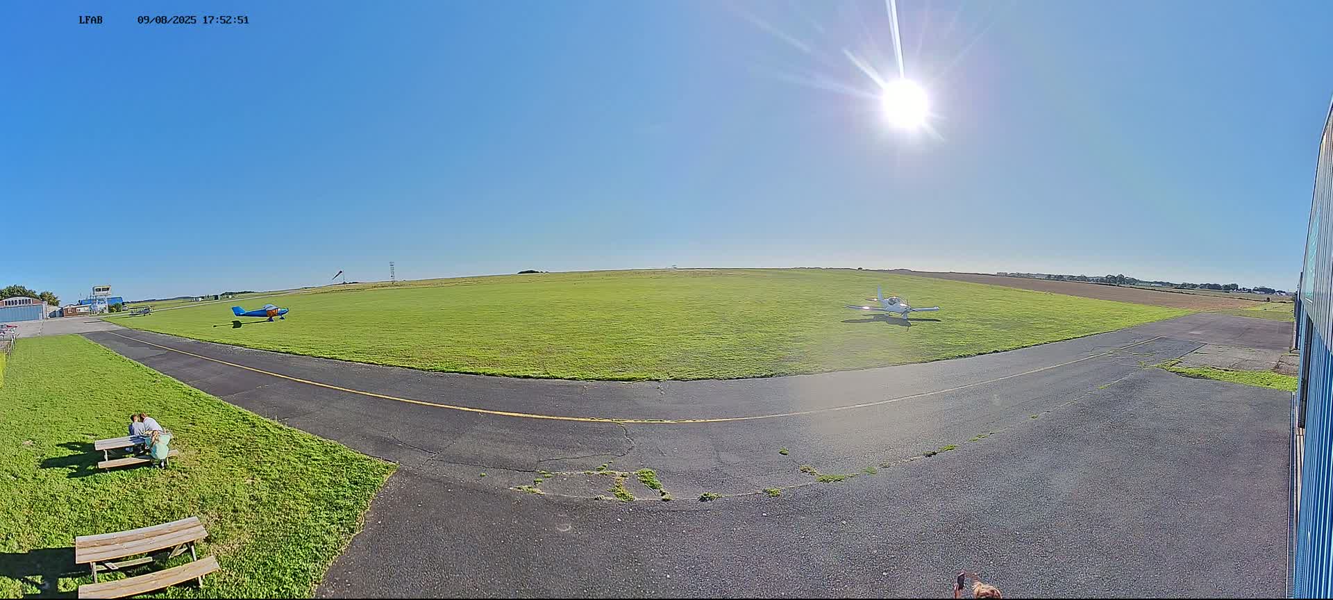 Dieppe Saint Aubin Airport  Live Cam DPE/LFAB - Dieppe, Seine-Maritime, Normandie, France