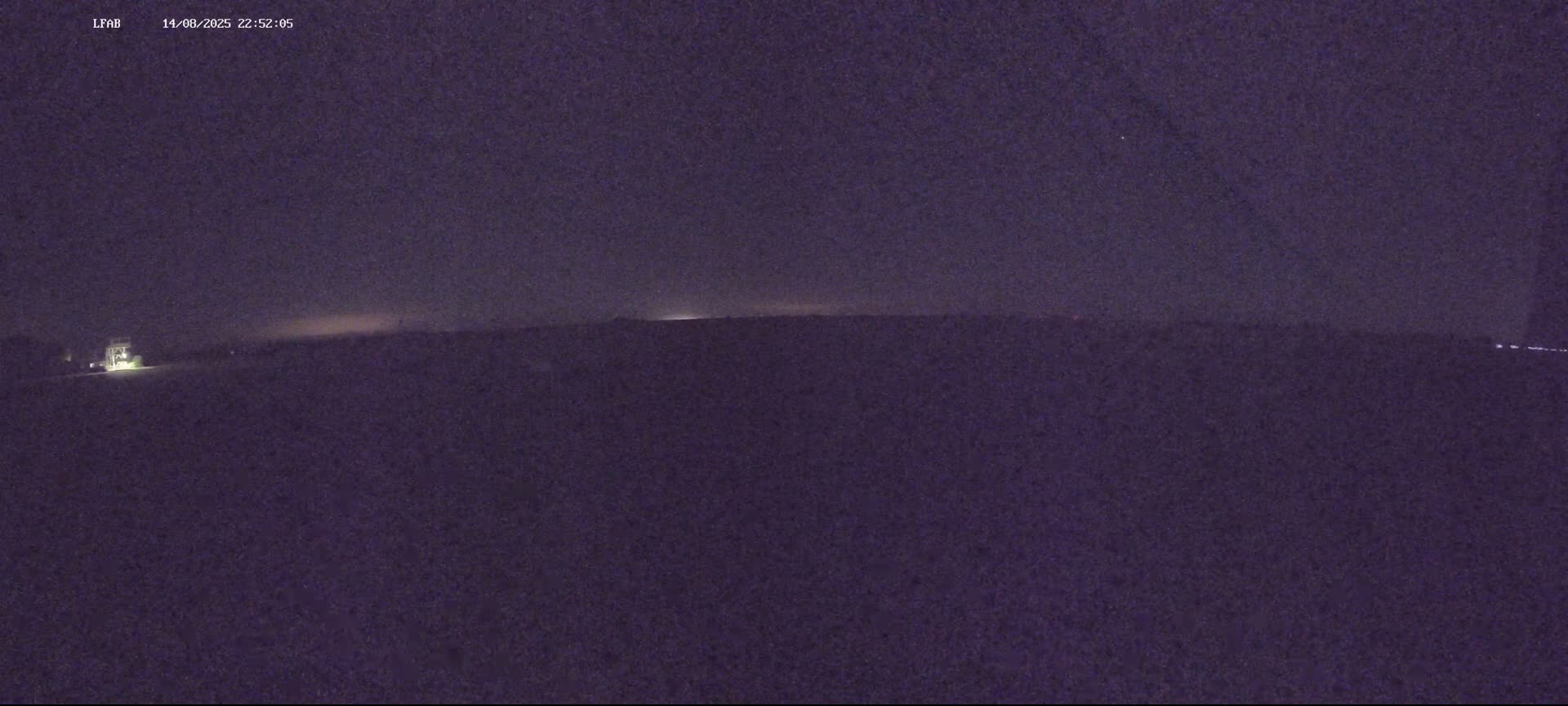 Dieppe Saint Aubin Airport  Live Cam DPE/LFAB - Dieppe, Seine-Maritime, Normandie, France