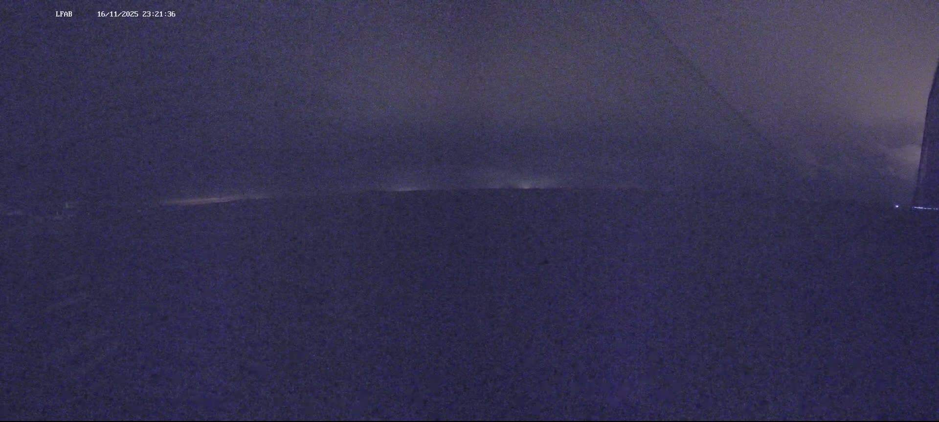 Dieppe Saint Aubin Airport  Live Cam DPE/LFAB - Dieppe, Seine-Maritime, Normandie, France