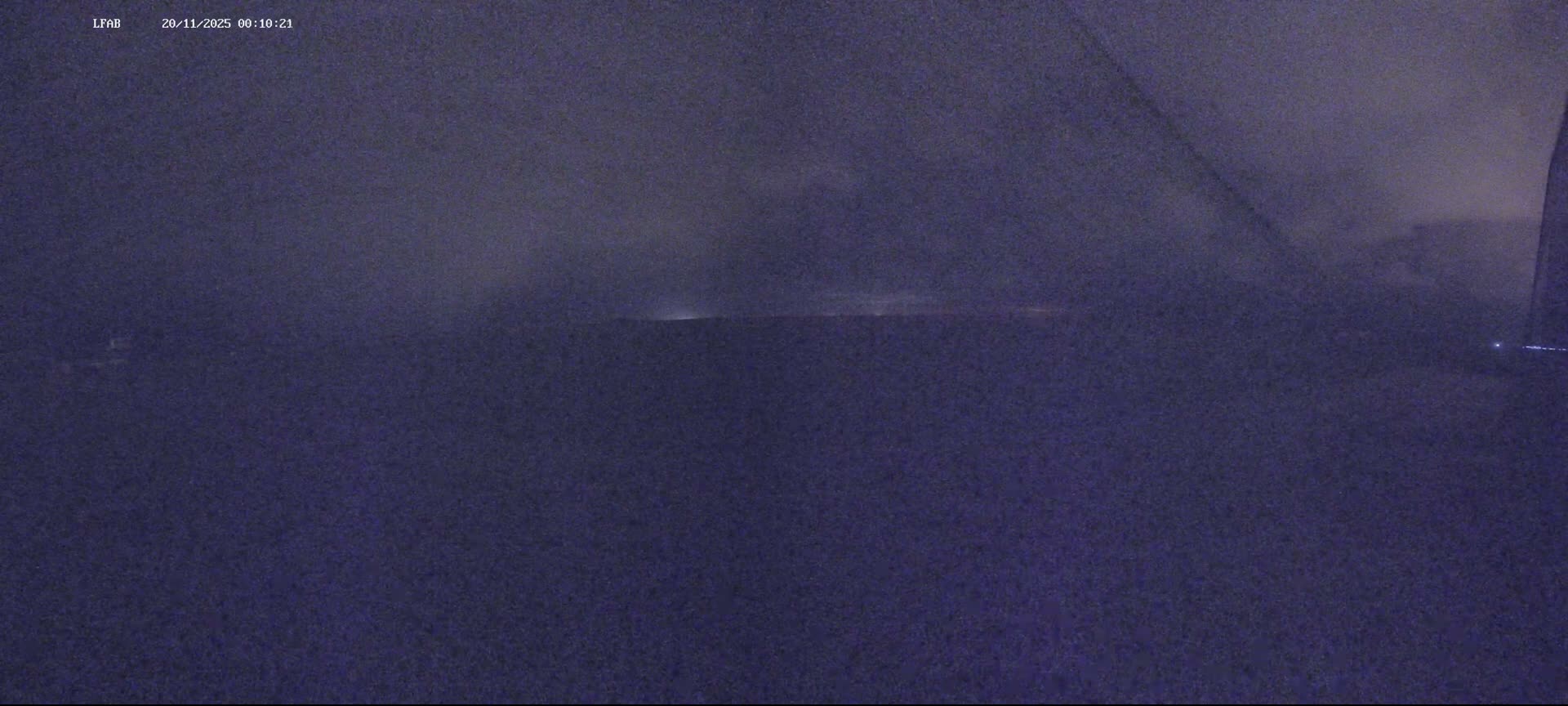 Dieppe Saint Aubin Airport  Live Cam DPE/LFAB - Dieppe, Seine-Maritime, Normandie, France