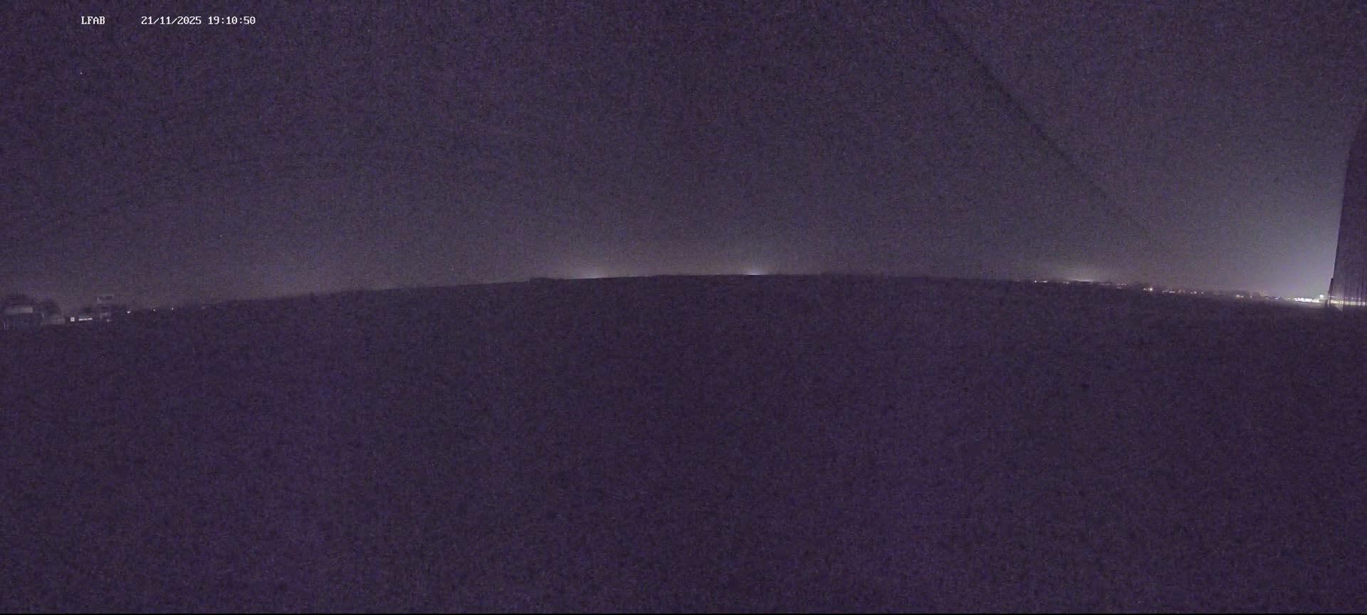 Dieppe Saint Aubin Airport  Live Cam DPE/LFAB - Dieppe, Seine-Maritime, Normandie, France