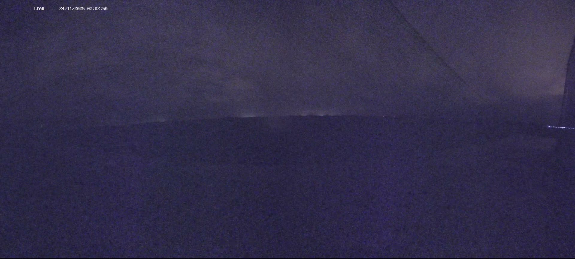 Dieppe Saint Aubin Airport  Live Cam DPE/LFAB - Dieppe, Seine-Maritime, Normandie, France