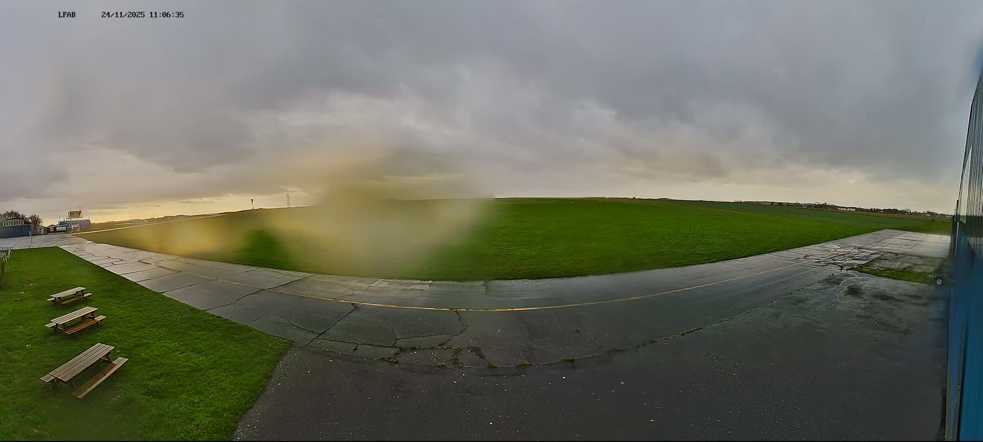 Dieppe Saint Aubin Airport  Live Cam DPE/LFAB - Dieppe, Seine-Maritime, Normandie, France