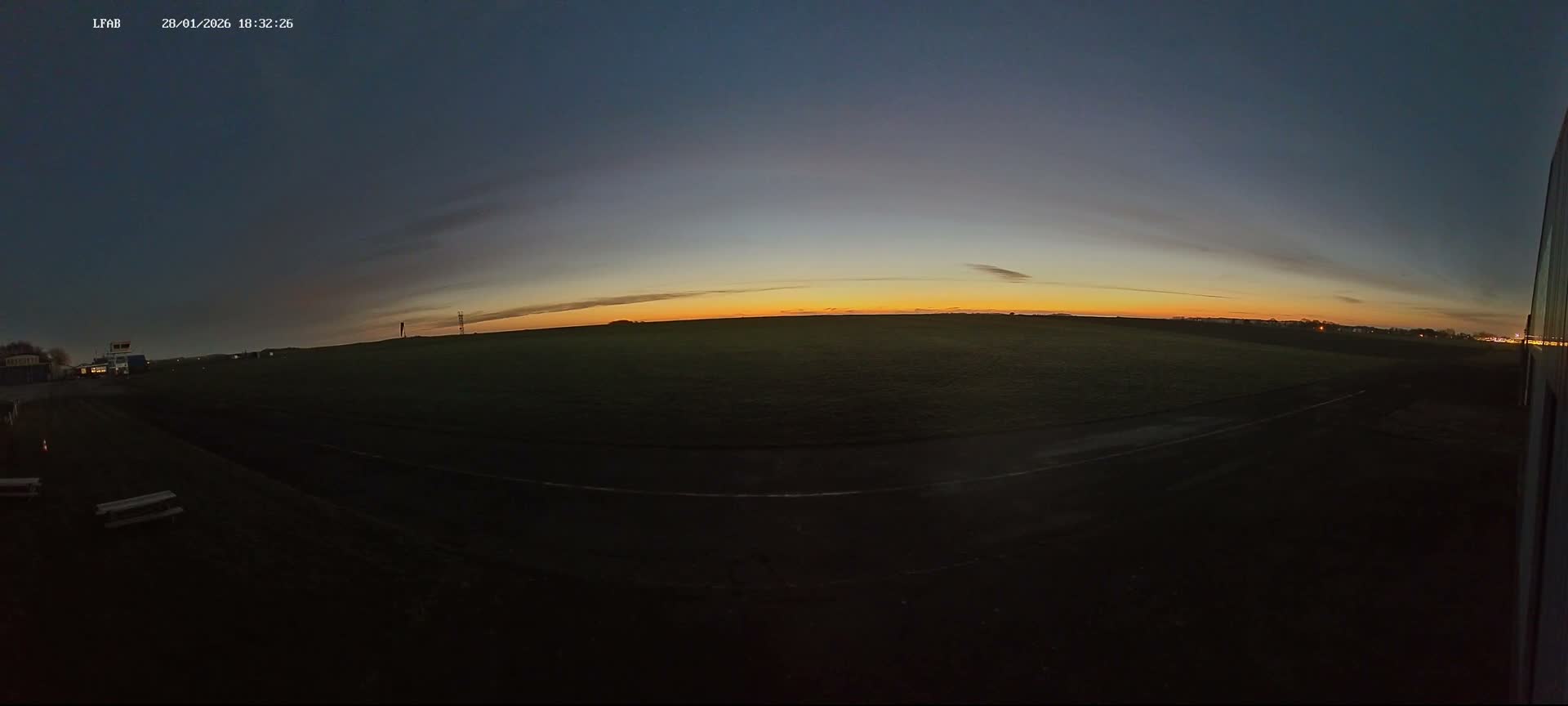 Dieppe Saint Aubin Airport  Live Cam DPE/LFAB - Dieppe, Seine-Maritime, Normandie, France