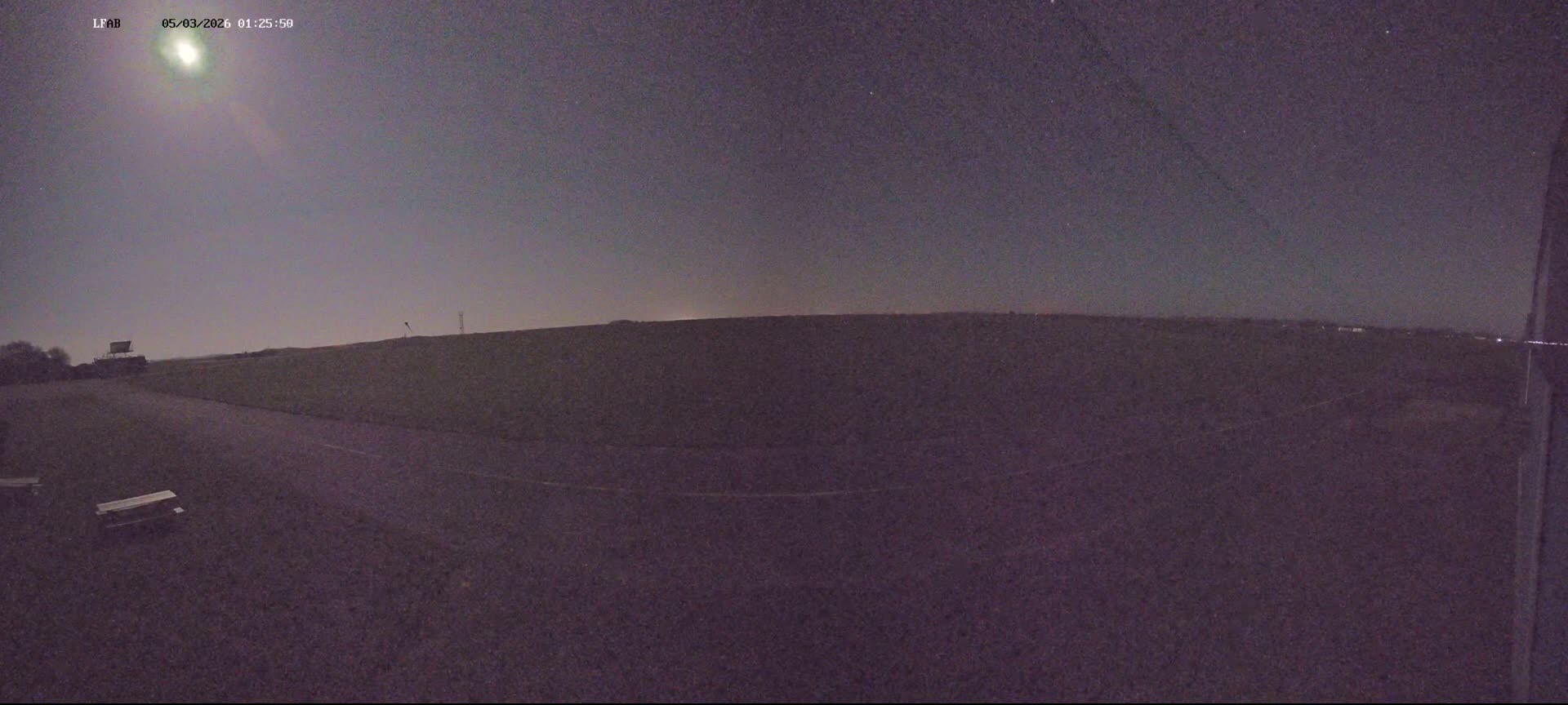Dieppe Saint Aubin Airport  Live Cam DPE/LFAB - Dieppe, Seine-Maritime, Normandie, France