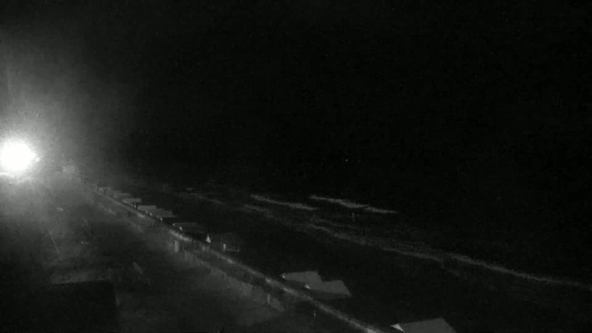 Plage de Langrune-sur-Mer Beach Live Cam - Caen, Calvados, Normandie, France