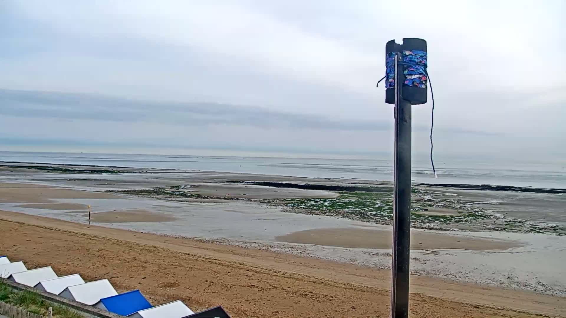 Plage de Langrune-sur-Mer Beach Live Cam - Caen, Calvados, Normandie, France