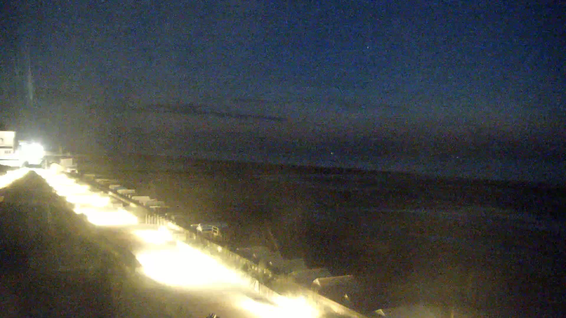 Plage de Langrune-sur-Mer Beach Live Cam - Caen, Calvados, Normandie, France
