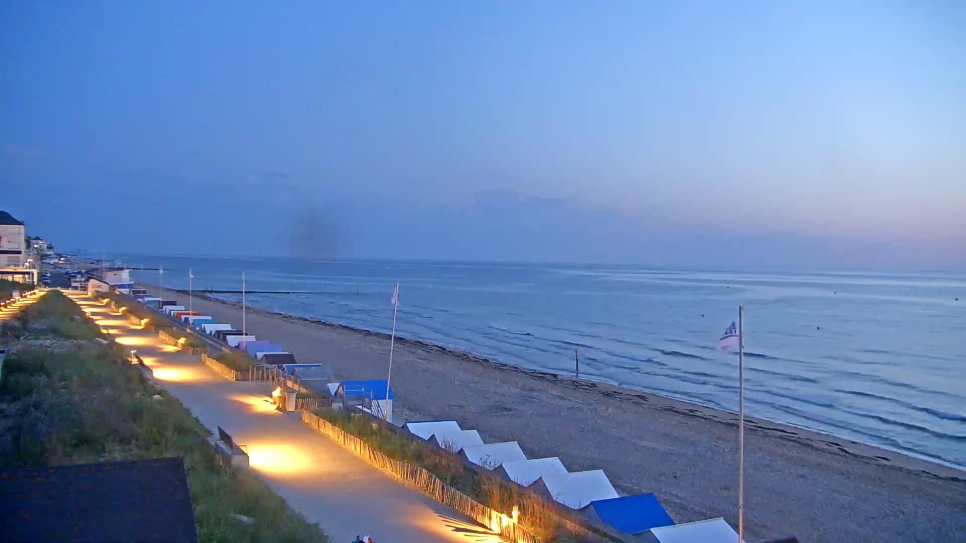 Plage de Langrune-sur-Mer Beach Live Cam - Caen, Calvados, Normandie, France