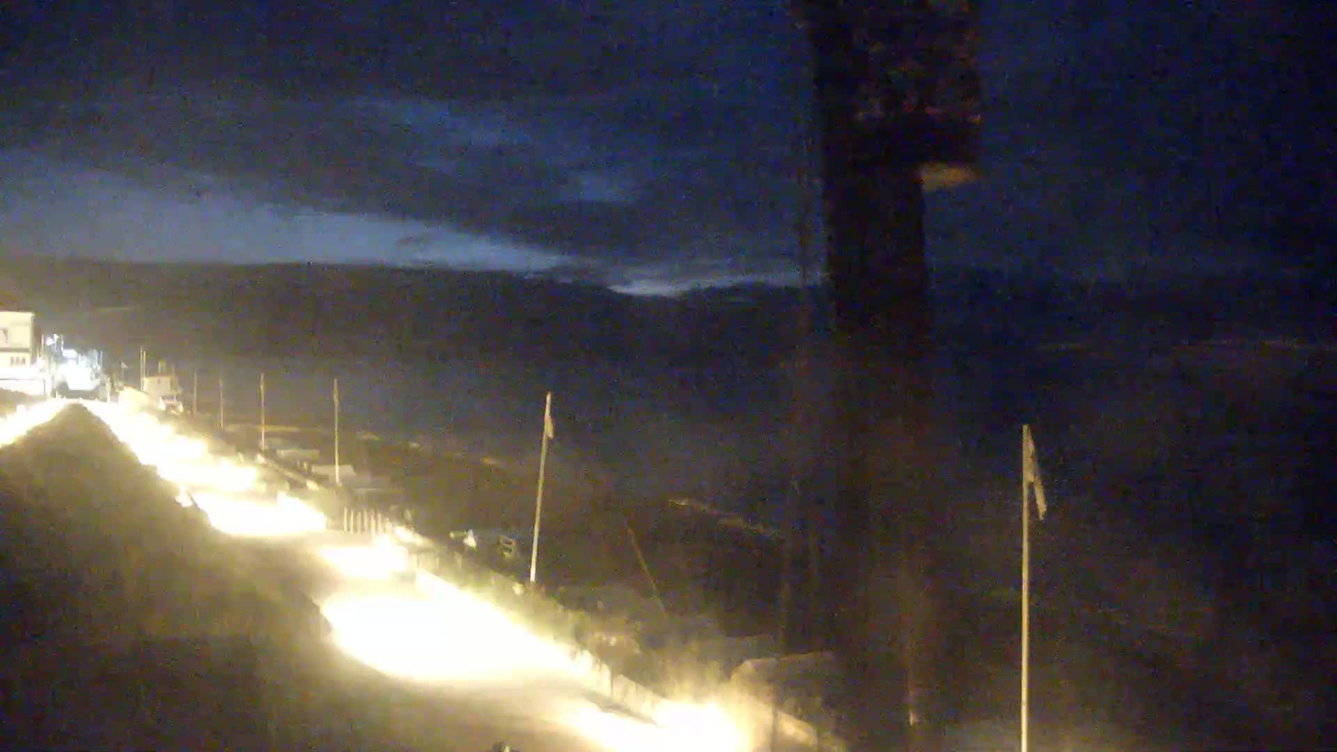 Plage de Langrune-sur-Mer Beach Live Cam - Caen, Calvados, Normandie, France