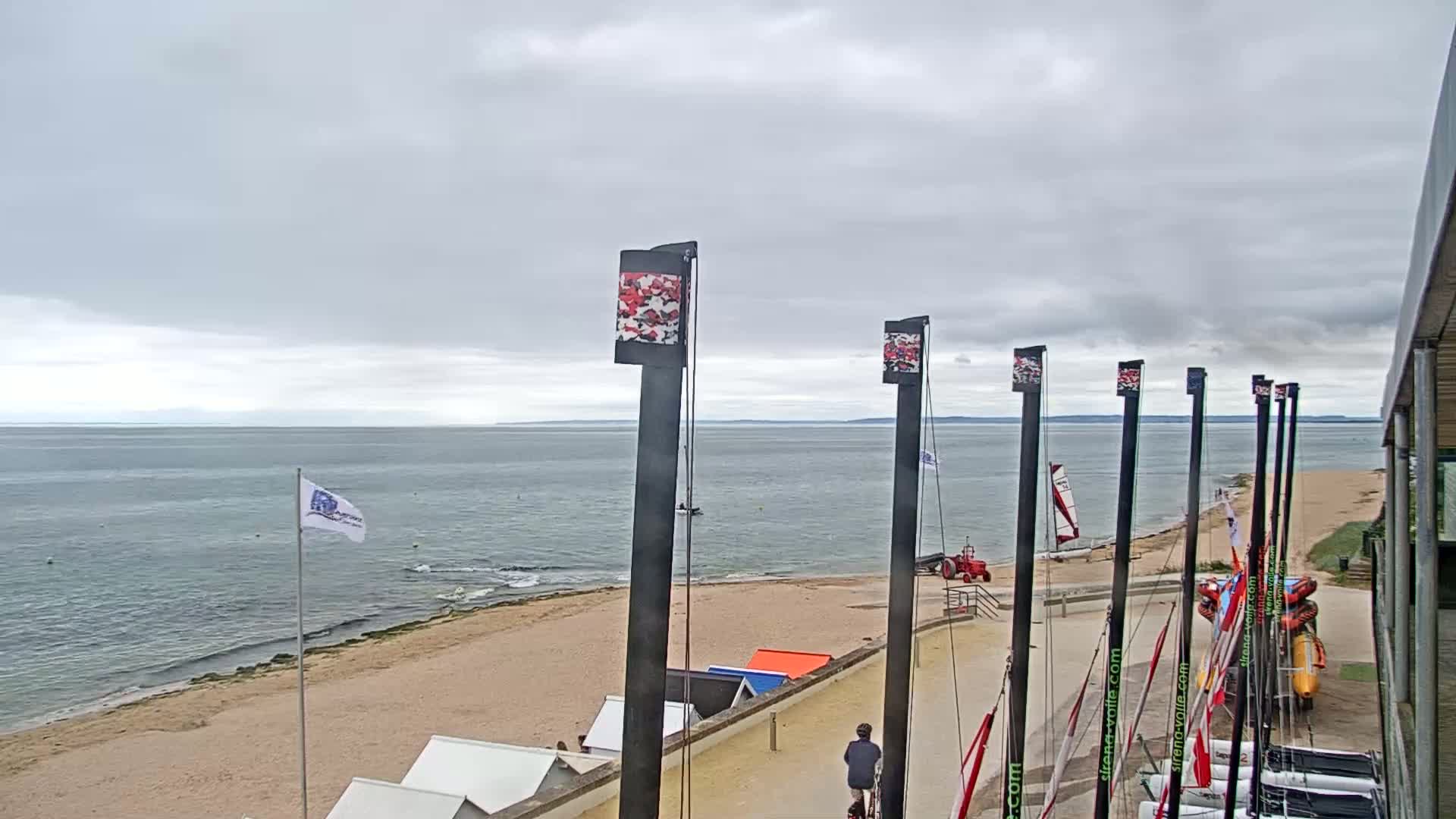 Plage de Langrune-sur-Mer Beach Live Cam - Caen, Calvados, Normandie, France