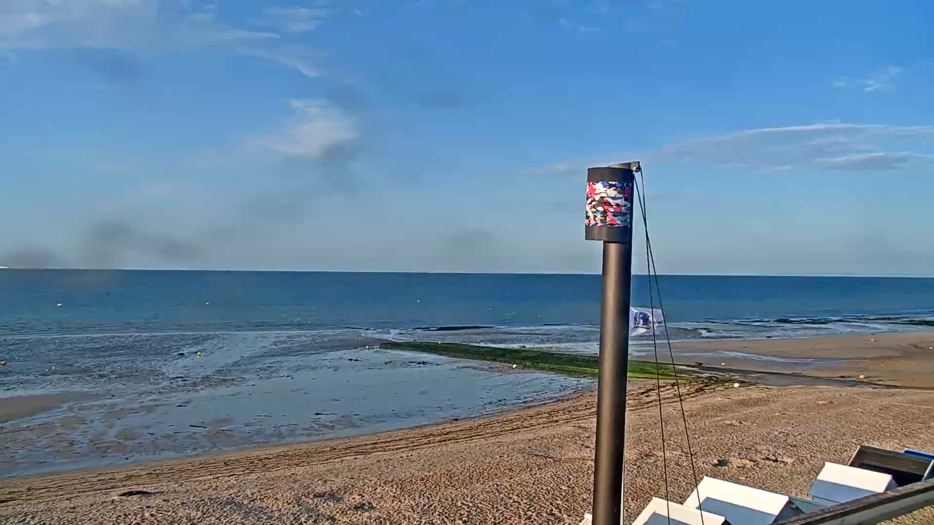 Plage de Langrune-sur-Mer Beach Live Cam - Caen, Calvados, Normandie, France