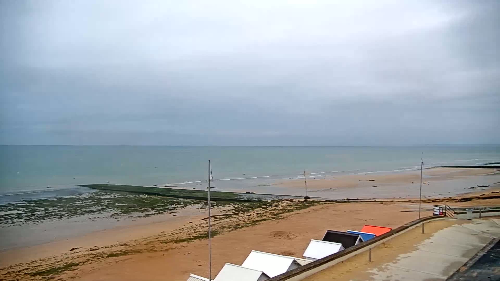 Plage de Langrune-sur-Mer Beach Live Cam - Caen, Calvados, Normandie, France
