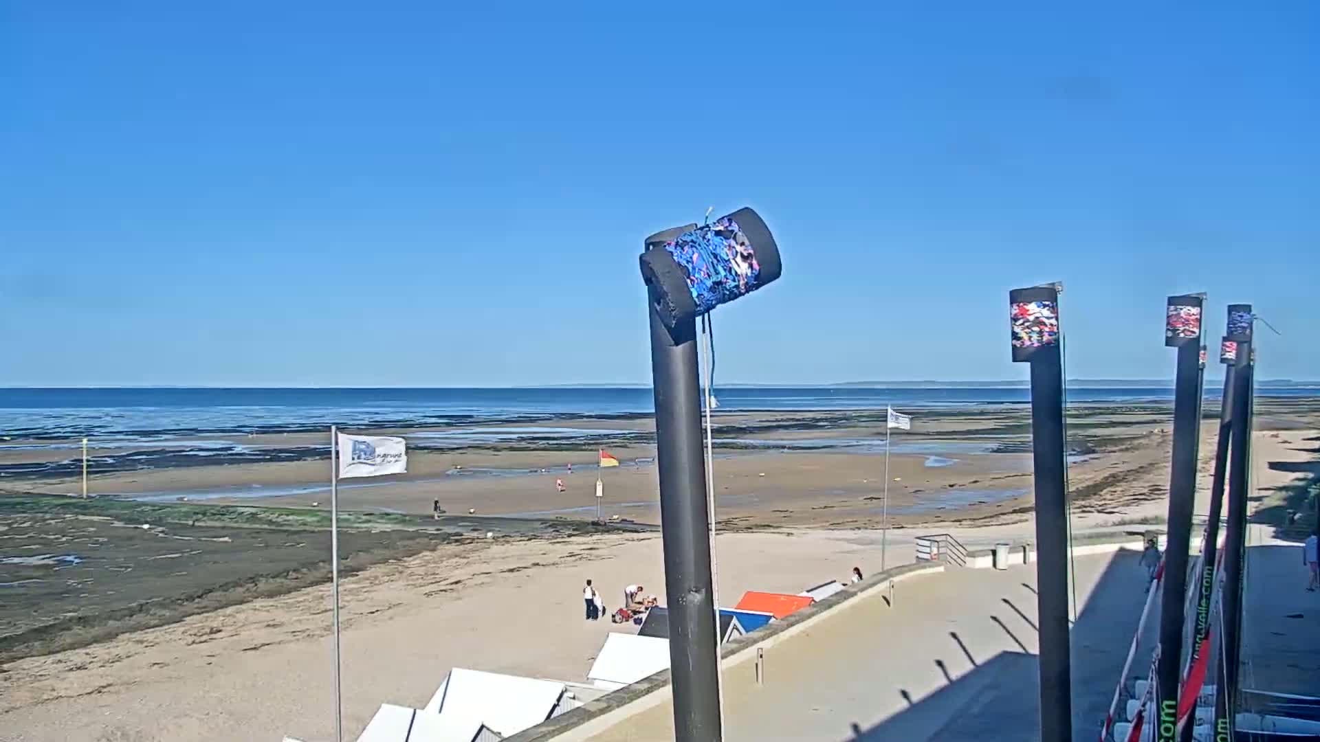 Plage de Langrune-sur-Mer Beach Live Cam - Caen, Calvados, Normandie, France