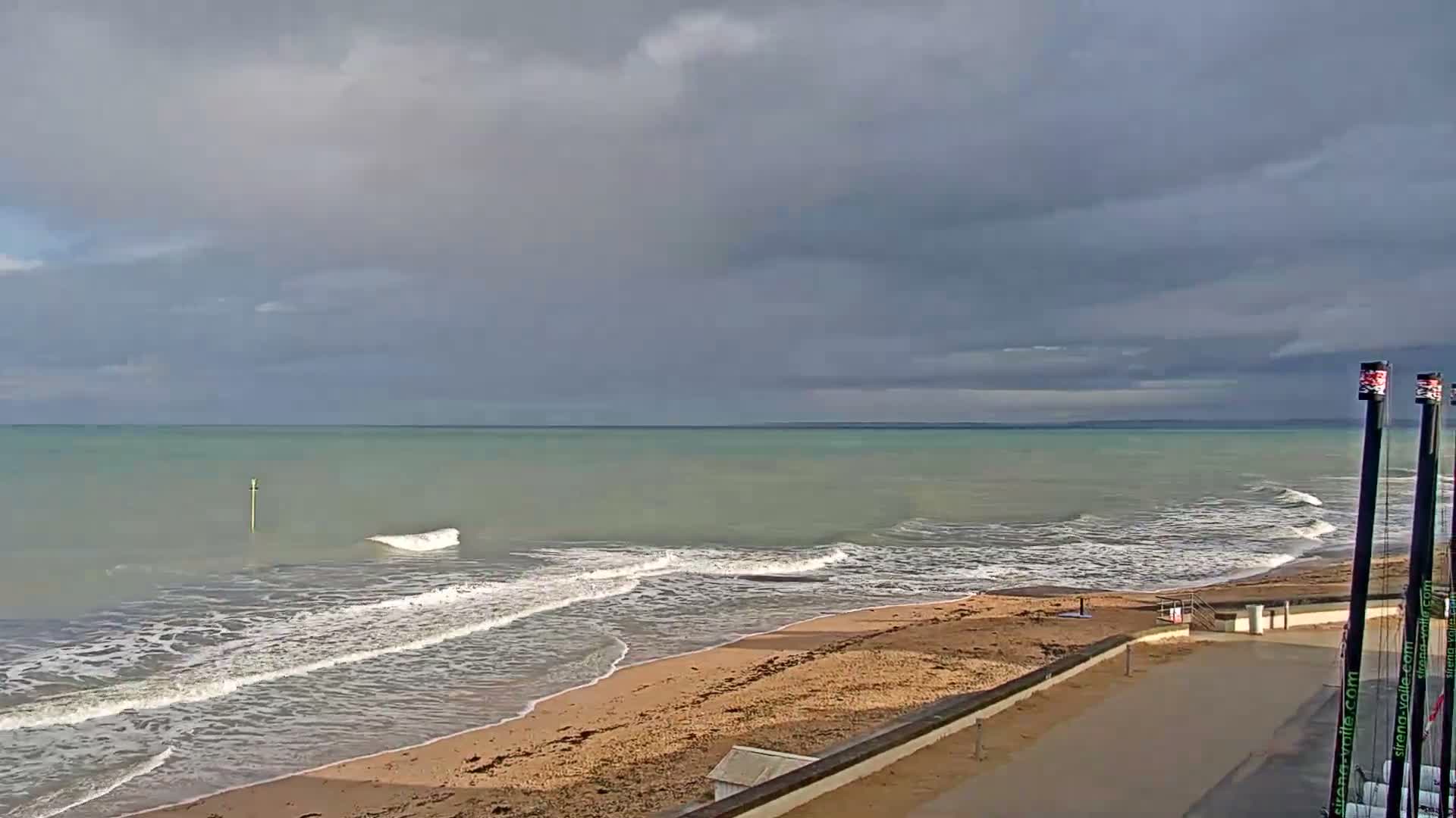 Plage de Langrune-sur-Mer Beach Live Cam - Caen, Calvados, Normandie, France