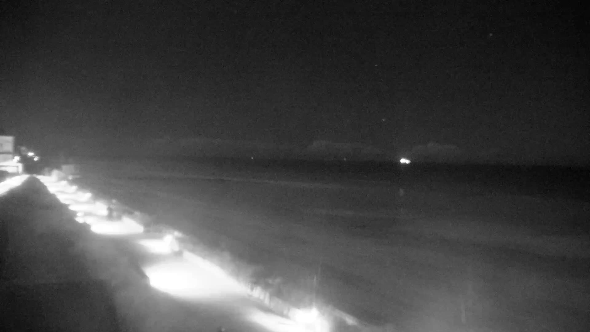 Plage de Langrune-sur-Mer Beach Live Cam - Caen, Calvados, Normandie, France