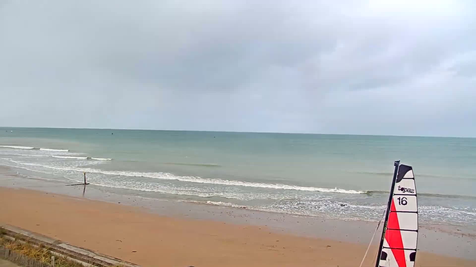 Plage de Langrune-sur-Mer Beach Live Cam - Caen, Calvados, Normandie, France