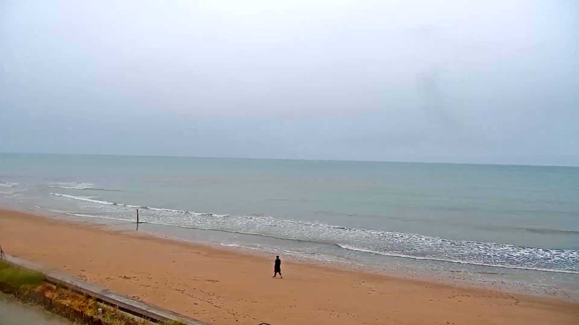 Plage de Langrune-sur-Mer Beach Live Cam - Caen, Calvados, Normandie, France