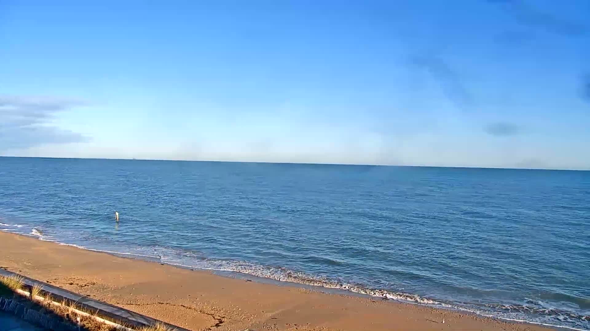 Plage de Langrune-sur-Mer Beach Live Cam - Caen, Calvados, Normandie, France
