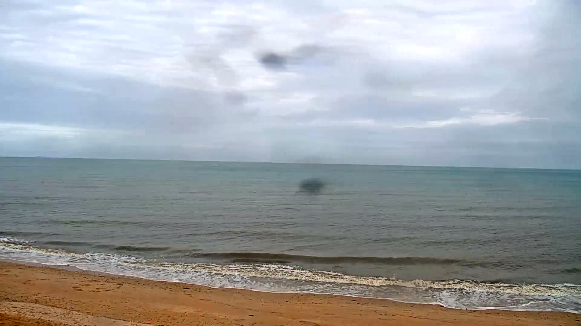 Plage de Langrune-sur-Mer Beach Live Cam - Caen, Calvados, Normandie, France