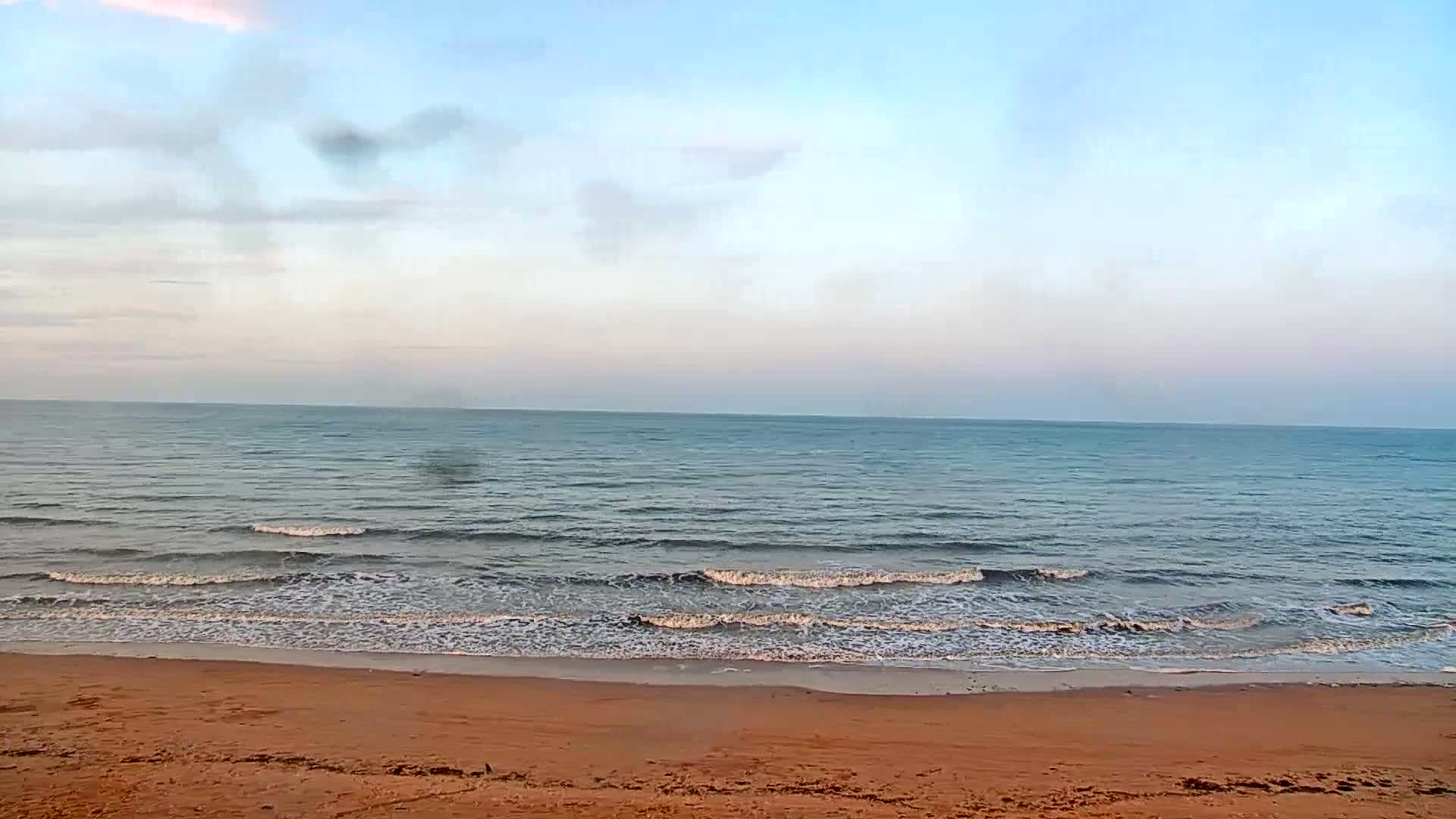 Plage de Langrune-sur-Mer Beach Live Cam - Caen, Calvados, Normandie, France