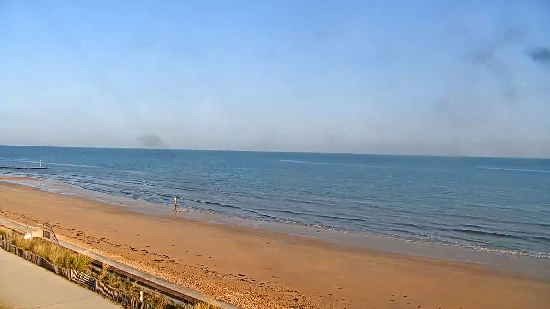 Plage de Langrune-sur-Mer Beach Live Cam - Caen, Calvados, Normandie, France