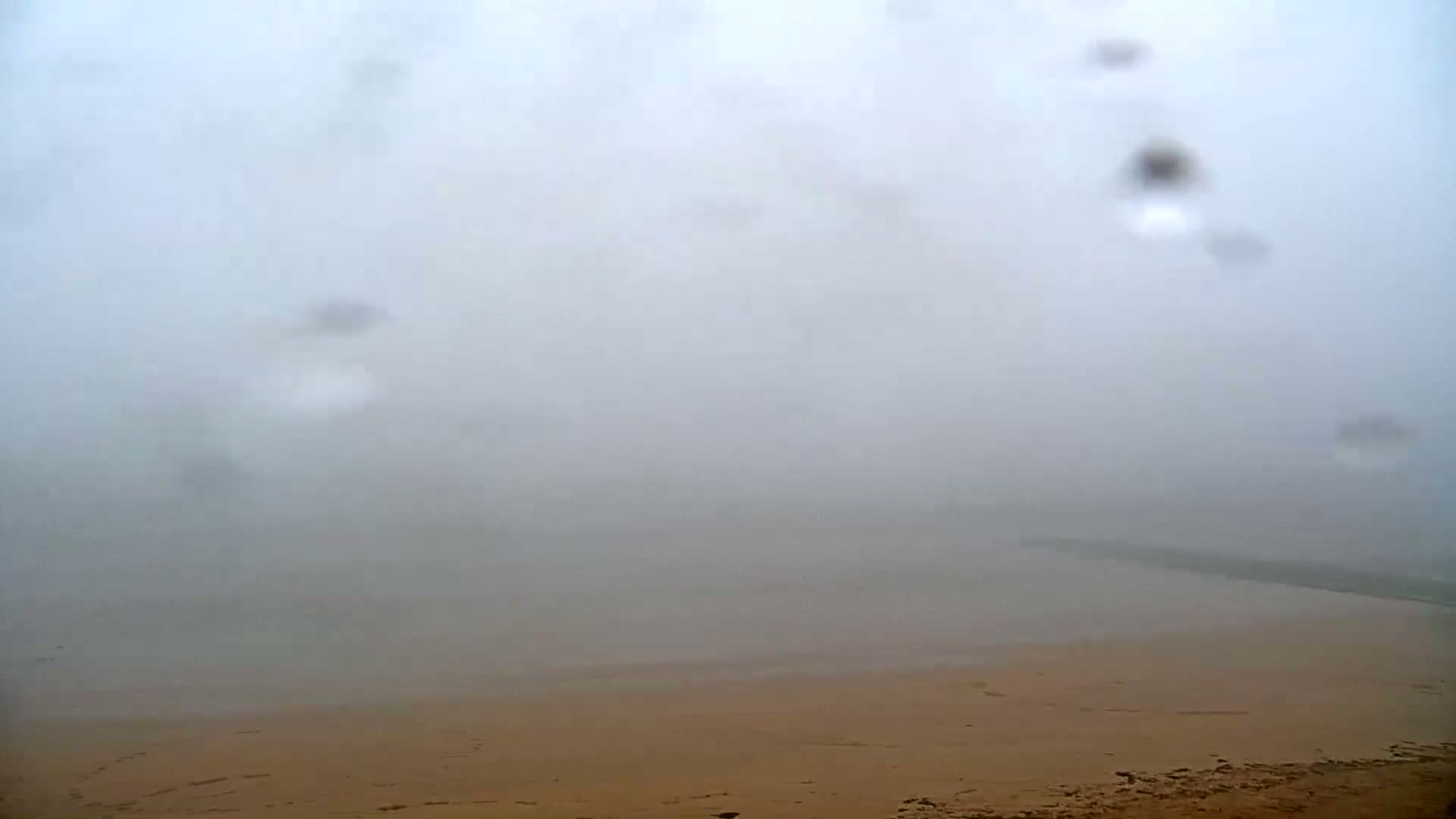 Plage de Langrune-sur-Mer Beach Live Cam - Caen, Calvados, Normandie, France