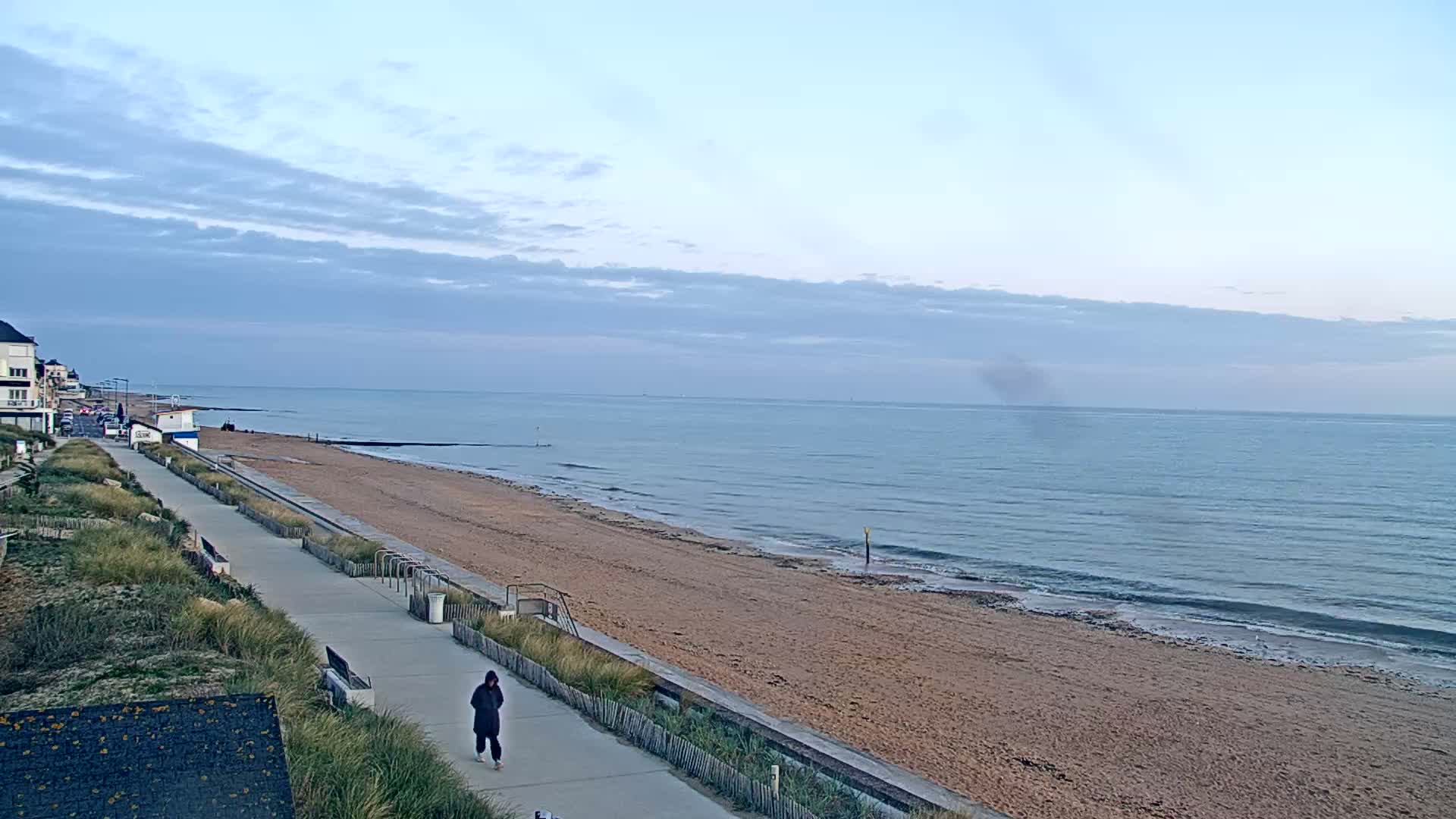 Plage de Langrune-sur-Mer Beach Live Cam - Caen, Calvados, Normandie, France