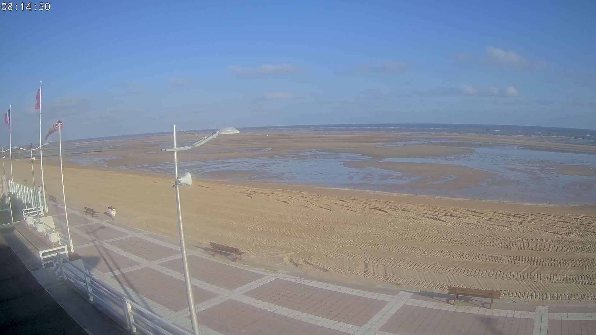 Plage de Houlgate Beach Live Cam - 	Lisieux, Calvados, Normandie, France