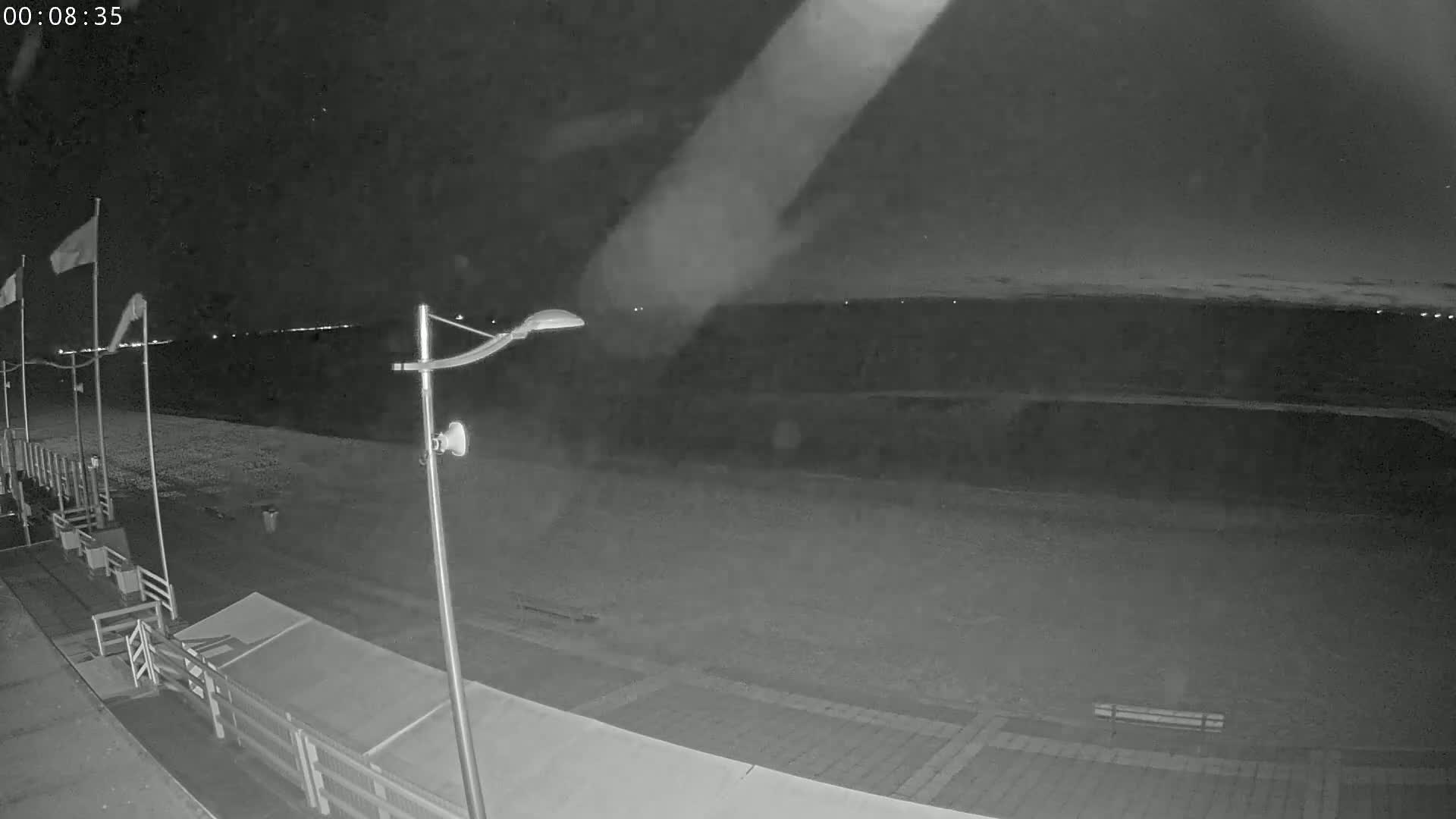 Plage de Houlgate Beach Live Cam - 	Lisieux, Calvados, Normandie, France