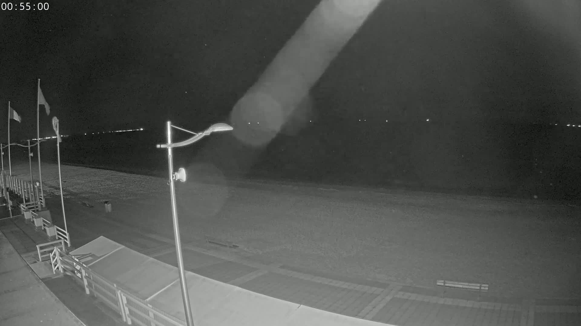 Plage de Houlgate Beach Live Cam - 	Lisieux, Calvados, Normandie, France