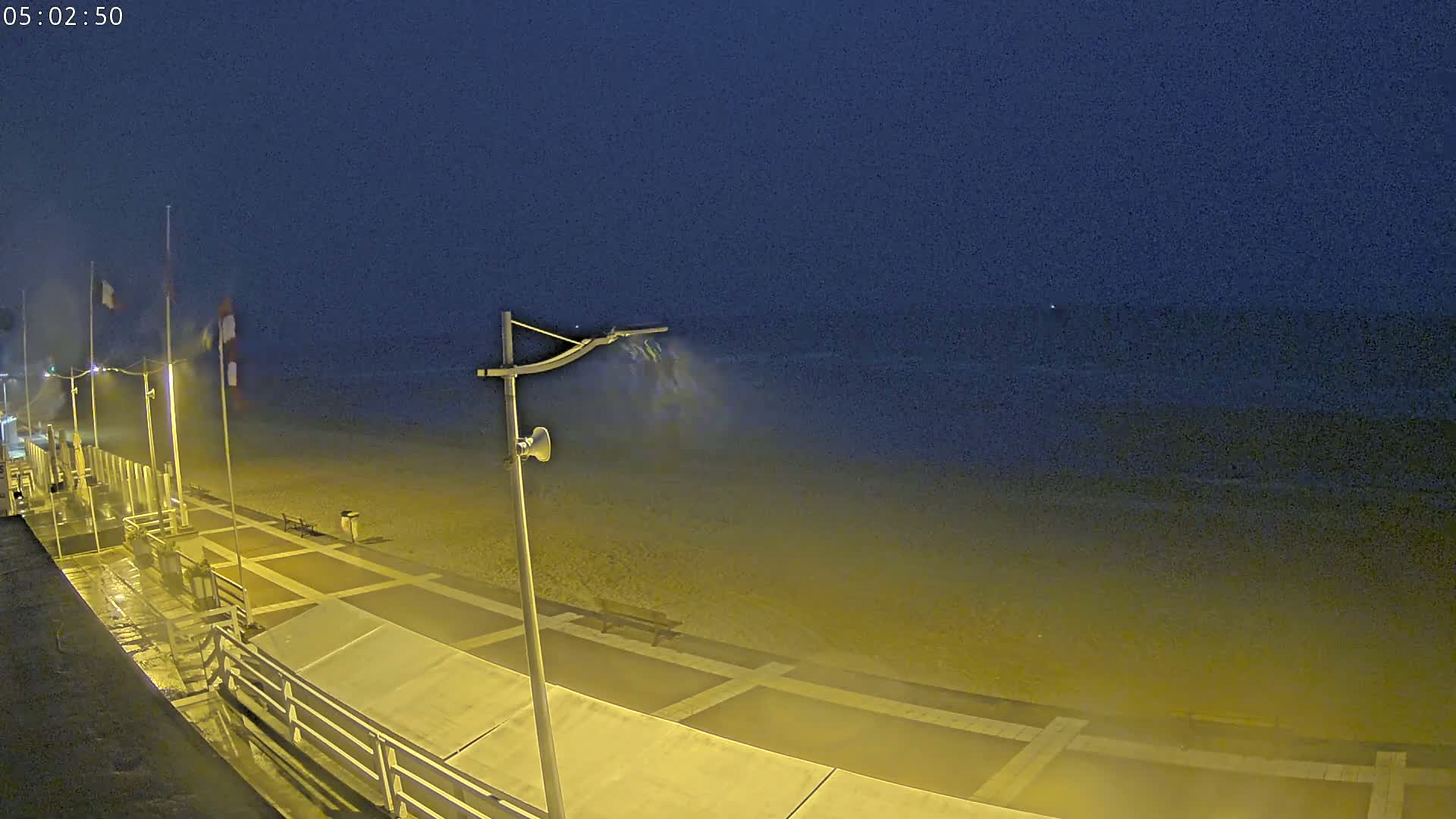 Plage de Houlgate Beach Live Cam - 	Lisieux, Calvados, Normandie, France