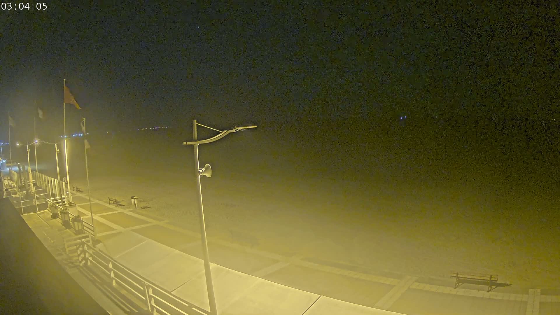 Plage de Houlgate Beach Live Cam - 	Lisieux, Calvados, Normandie, France