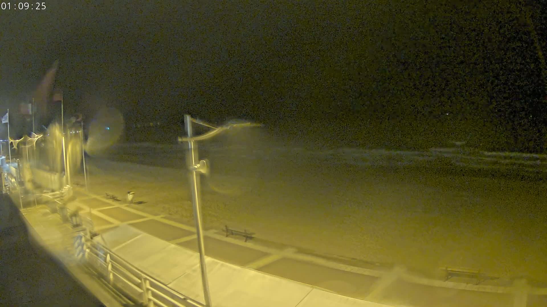 Plage de Houlgate Beach Live Cam - 	Lisieux, Calvados, Normandie, France