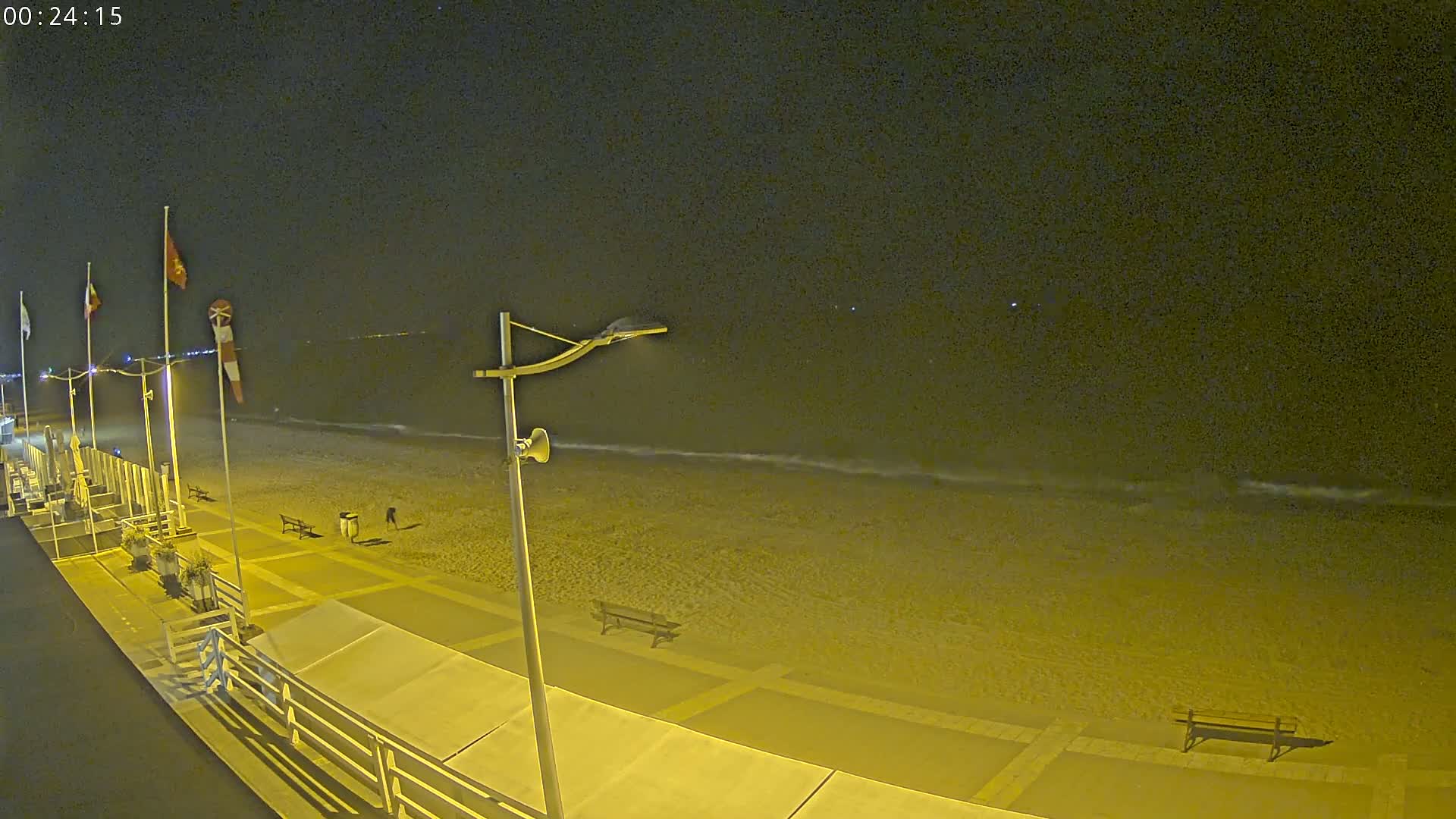 Plage de Houlgate Beach Live Cam - 	Lisieux, Calvados, Normandie, France