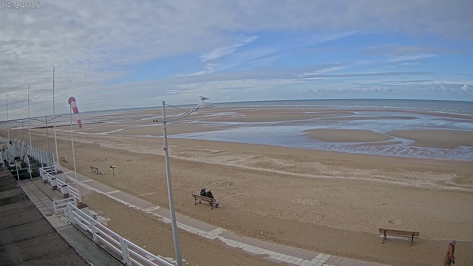 Plage de Houlgate Beach Live Cam - Lisieux, Calvados, Normandie, France