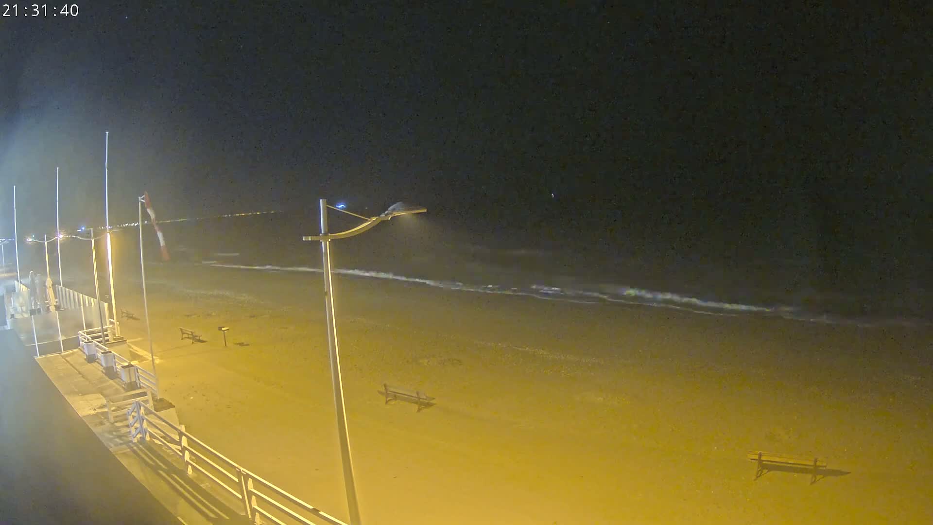 Plage de Houlgate Beach Live Cam - Lisieux, Calvados, Normandie, France