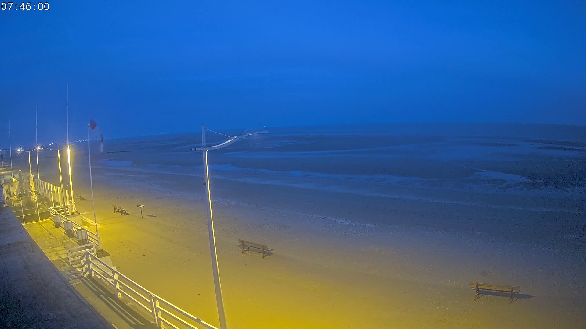 Plage de Houlgate Beach Live Cam - Lisieux, Calvados, Normandie, France