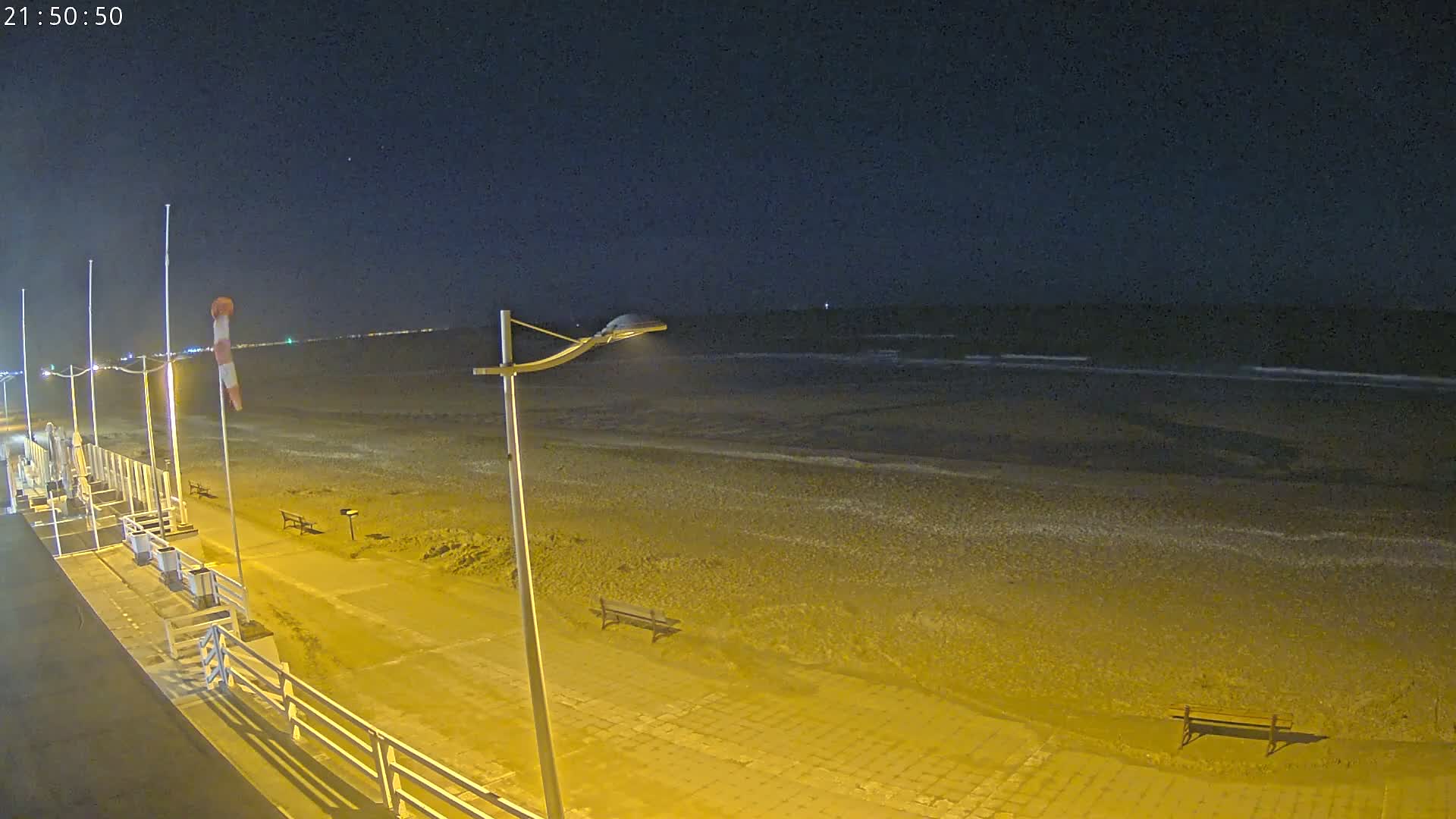 Plage de Houlgate Beach Live Cam - Lisieux, Calvados, Normandie, France