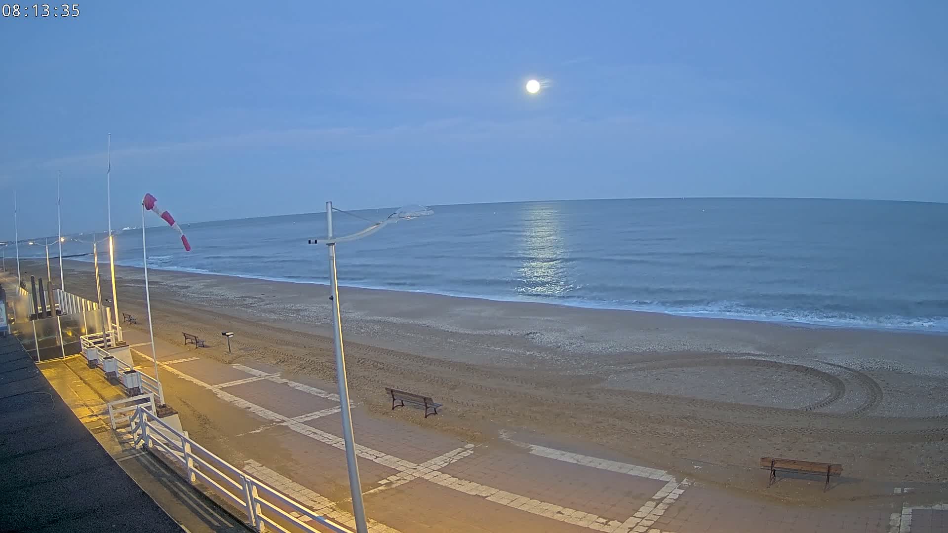 Plage de Houlgate Beach Live Cam - Lisieux, Calvados, Normandie, France